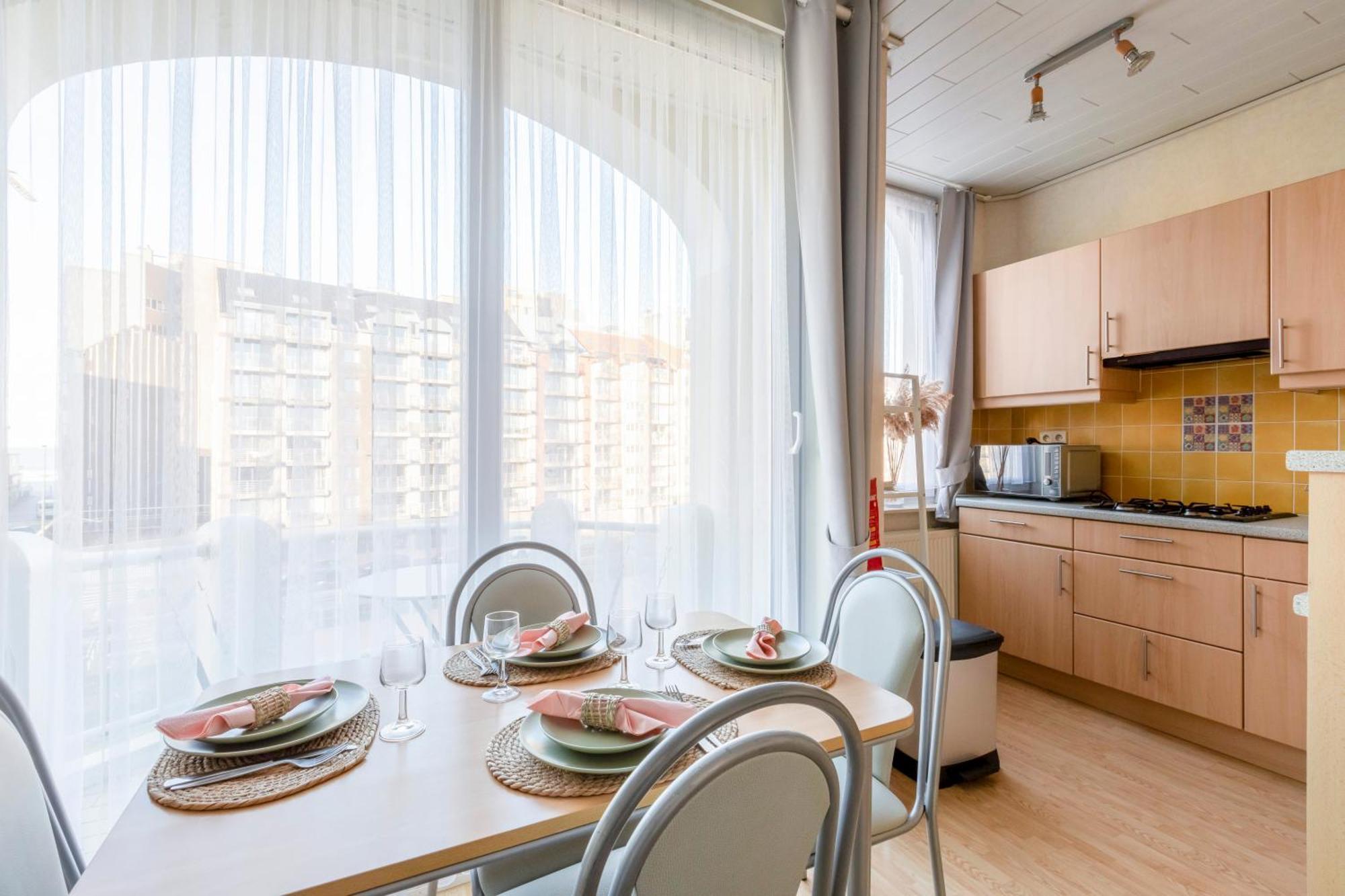 Cosy Apartment 150M From The Beach Blankenberge Dış mekan fotoğraf